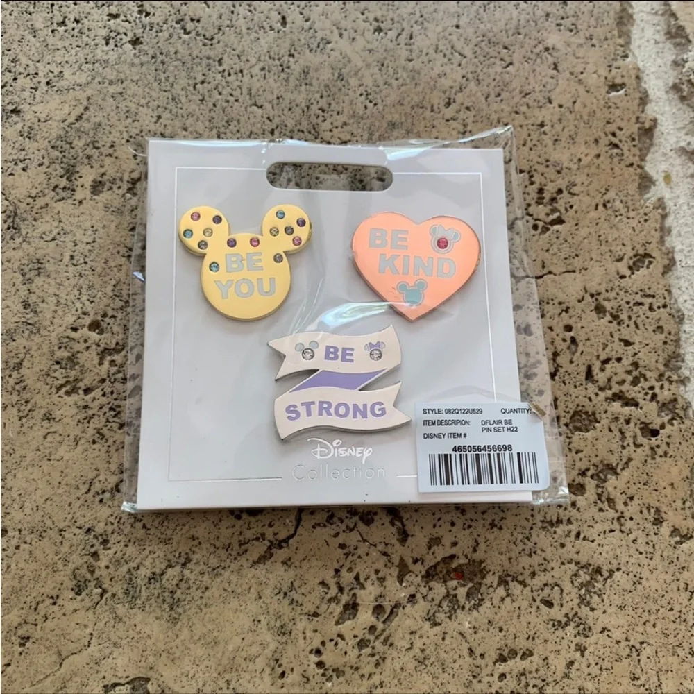 Mickey Minnie Be Flair Pin Set Disney Parks Be Kind You Strong